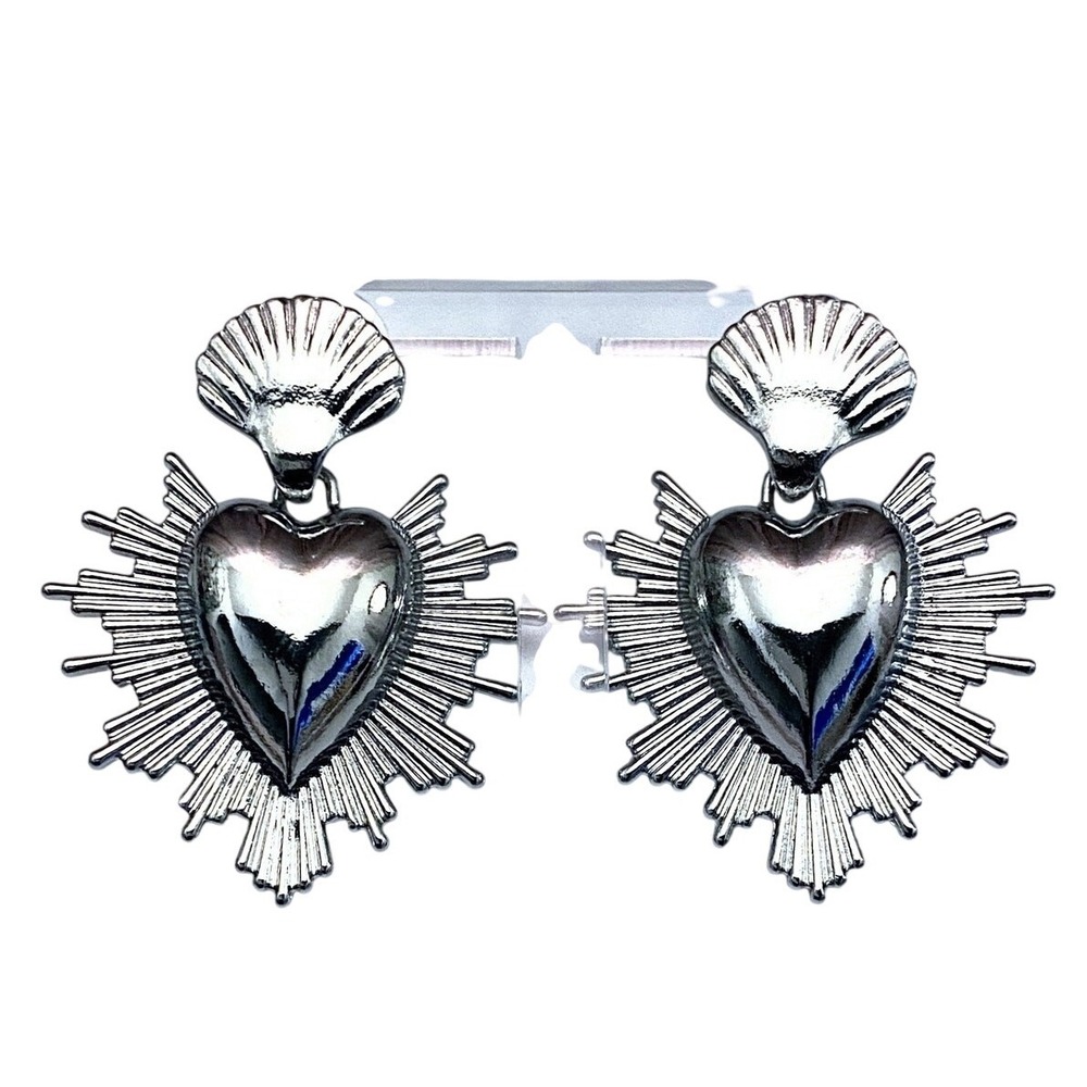 New Silver Milagro Corazon Sacred Heart Dangle Earrings Dangle Queen Halloween